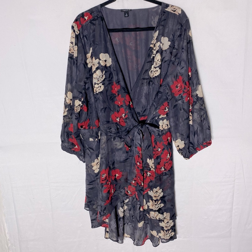 Torrid Dark Grey Red Floral Long Sleeve Ruffle Hi Lo Wrap Dress 3X
